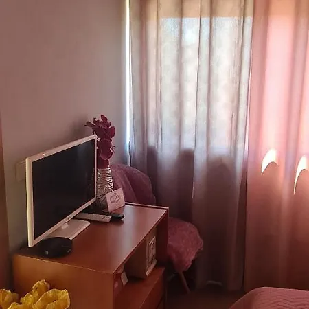 Daire Nature E Al - Termas Saude E Beleza, Totalmente Renovado - Piscinas Municipais Em Frente - Epoca Julho A Setembro *