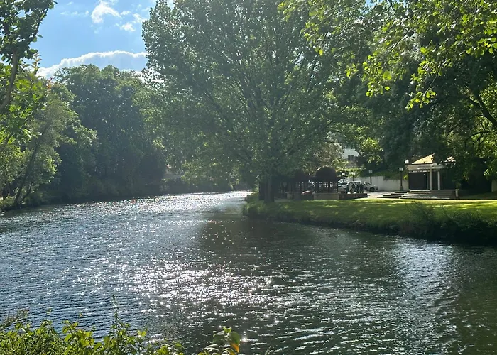 Nature E Al - Termas Saude E Beleza, Totalmente Renovado - Piscinas Municipais Em Frente - Epoca Julho A Setembro * São Pedro do Sul